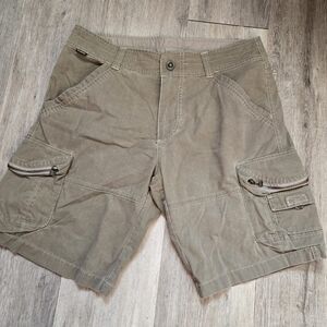 Men's Kuhl Cargo Shorts Size 32